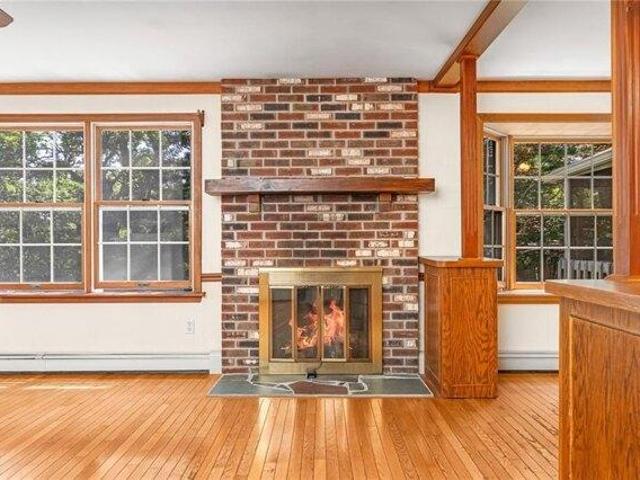 House for sale in Columbia Heights, Charlestown