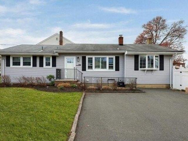 House for sale in South Plainfield, New Jersey