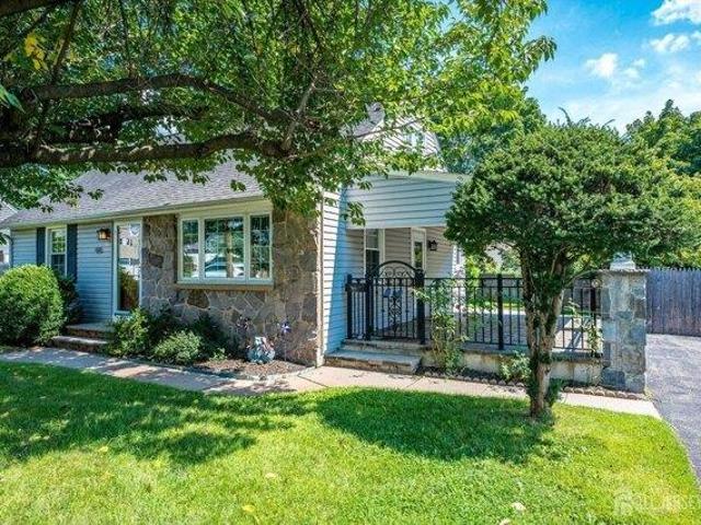 House for sale in South Plainfield, New Jersey