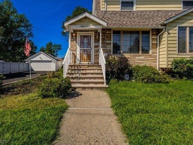 House for sale in South Plainfield, New Jersey