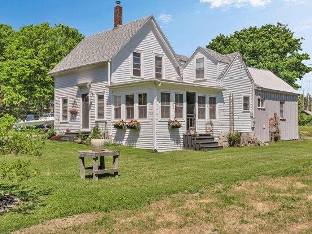House for sale in Spruce Head, South Thomaston
