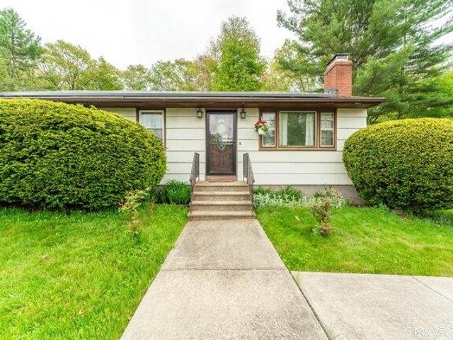 House for sale in South Windsor, Connecticut