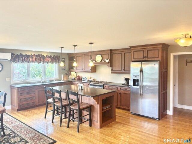 House for sale in South Windsor, Connecticut