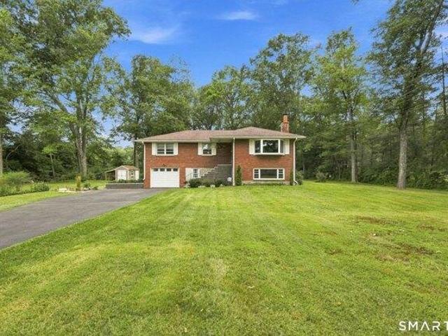 House for sale in South Windsor, Connecticut