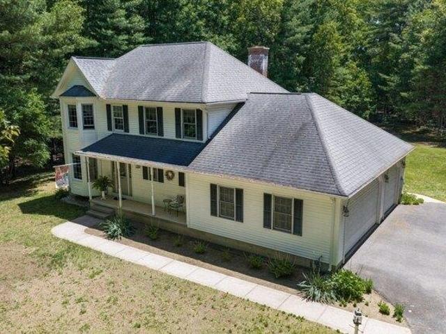House for sale in Southampton, Massachusetts