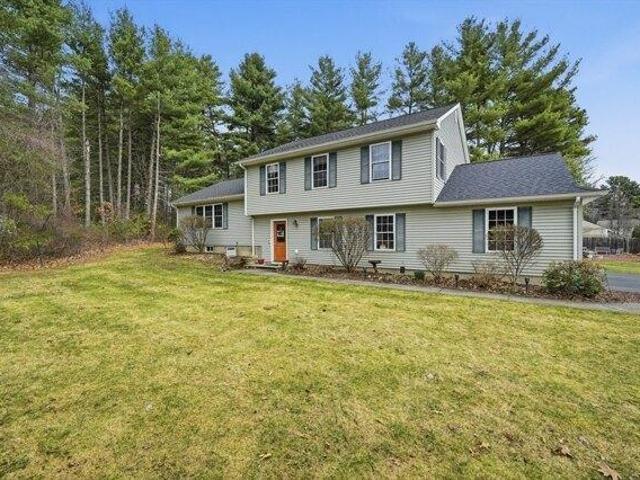 House for sale in Southampton, Massachusetts