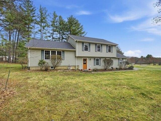 House for sale in Southampton, Massachusetts