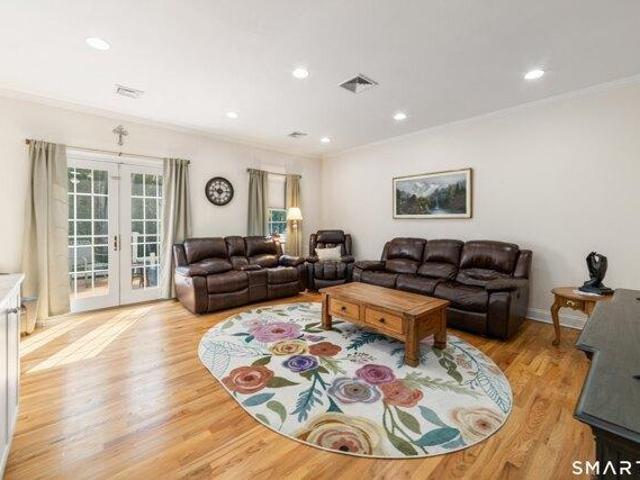 House for sale in Oxford, Connecticut