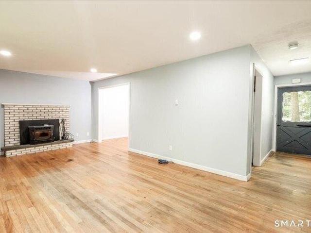 House for sale in Southbury, Connecticut
