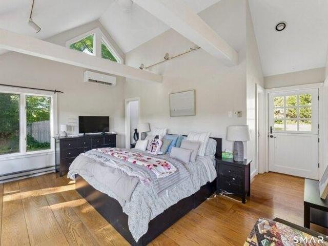 House for sale in Southbury, Connecticut