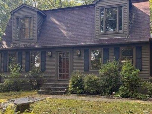 House for sale in Southbury, Naugatuck Valley Planning Region