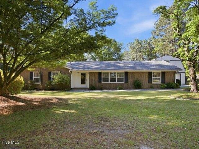 House for sale in Southern Pines, North Carolina