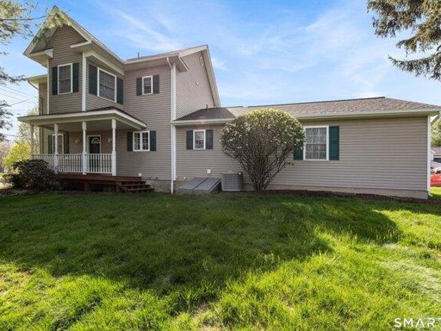 House for sale in Southington, Connecticut