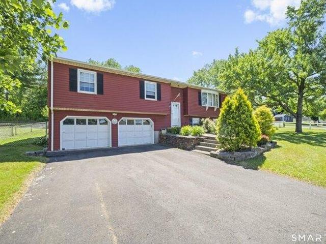 House for sale in Southington, Connecticut