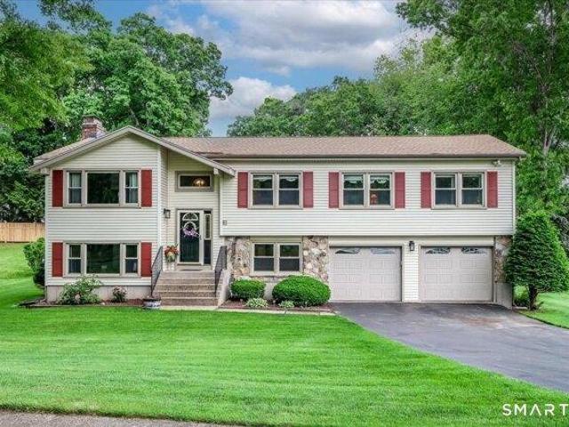 House for sale in Southington, Connecticut