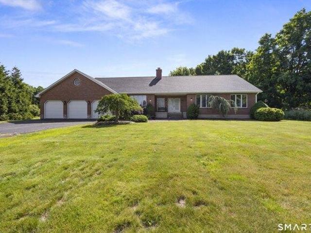 House for sale in Southington, Connecticut