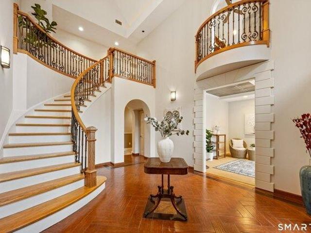 House for sale in Southington, Connecticut
