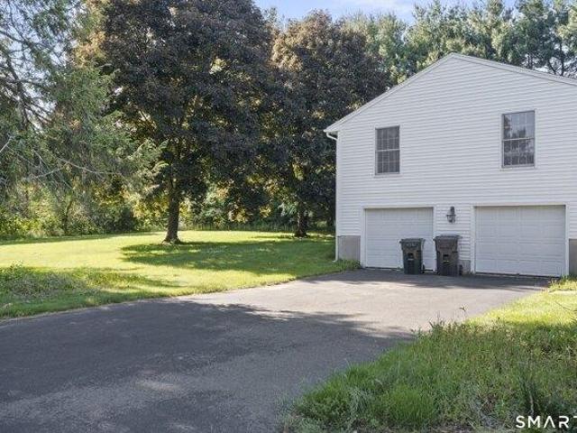 House for sale in Southington, Connecticut