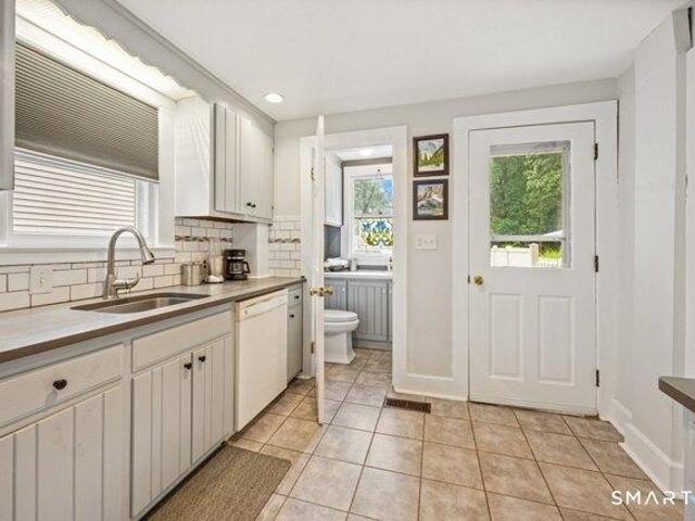 House for sale in Southington, Connecticut