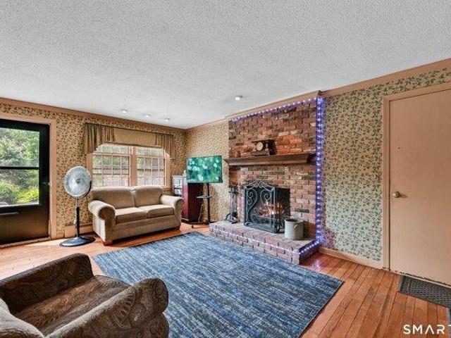 House for sale in Southington, Connecticut