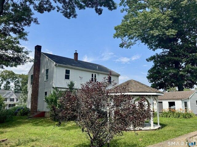 House for sale in Southington, Connecticut