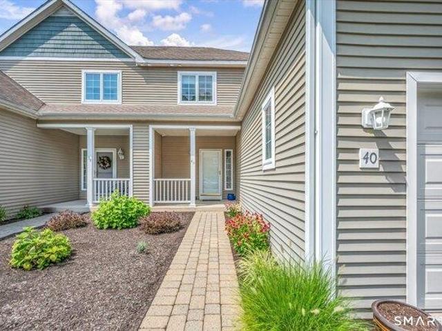 House for sale in Southington, Connecticut