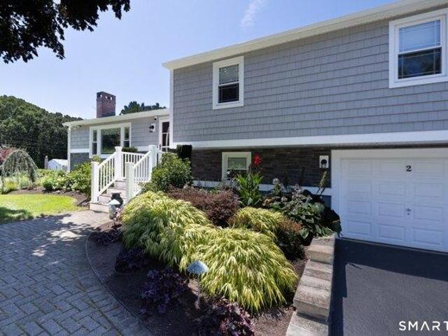 House for sale in Southington, Connecticut