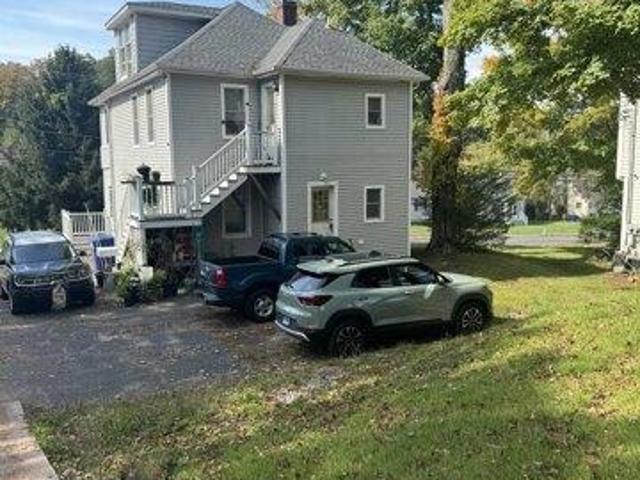 House for sale in Southington, Capitol Planning Region