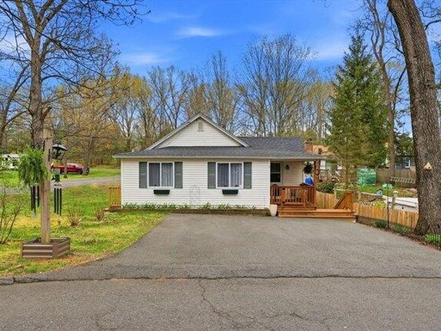 House for sale in Hampden, Massachusetts