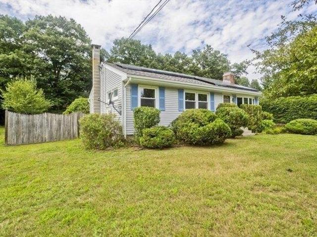 House for sale in Hampden, Massachusetts