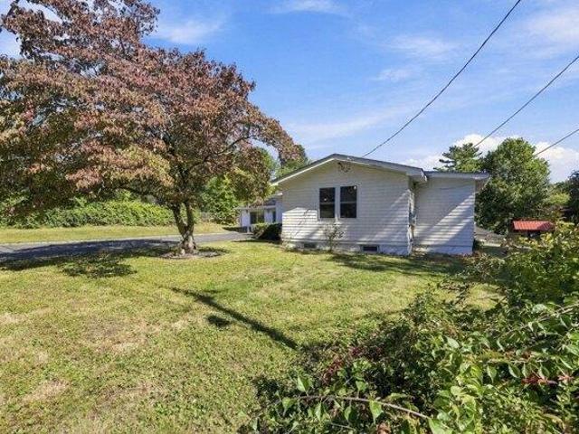 House for sale in Hampden, Massachusetts