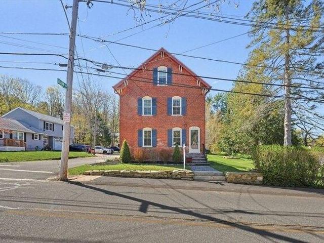 House for sale in Spencer, Massachusetts