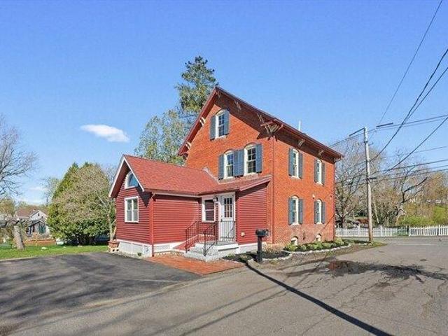 House for sale in Spencer, Massachusetts