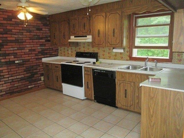 House for sale in Spencer, Massachusetts
