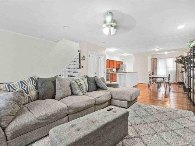 House for sale in Queens, Arverne