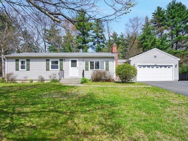 House for sale in Hampden, Massachusetts