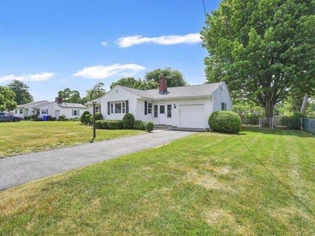 House for sale in Hampden, Massachusetts