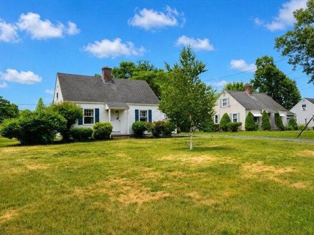 House for sale in Hampden, Massachusetts