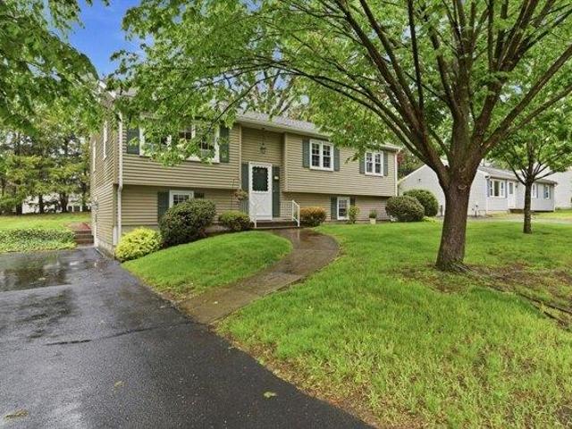House for sale in Hampden, Massachusetts