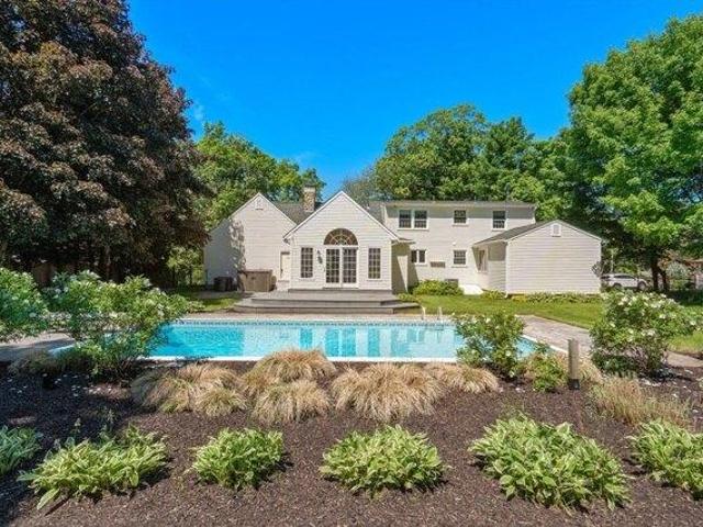 House for sale in Hampden, Massachusetts