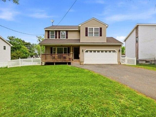 House for sale in Hampden, Massachusetts