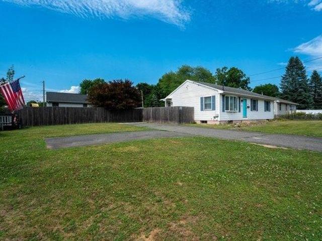 House for sale in Hampden, Massachusetts