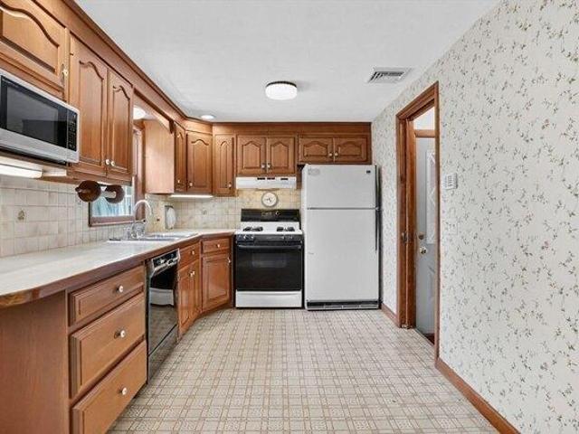 House for sale in Hampden, Massachusetts