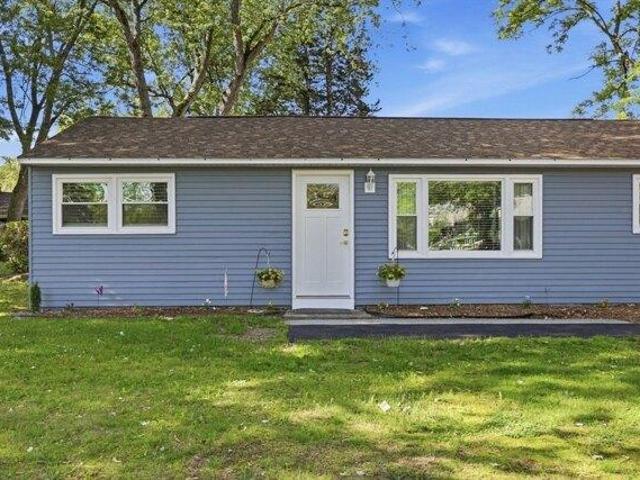 House for sale in Hampden, Massachusetts