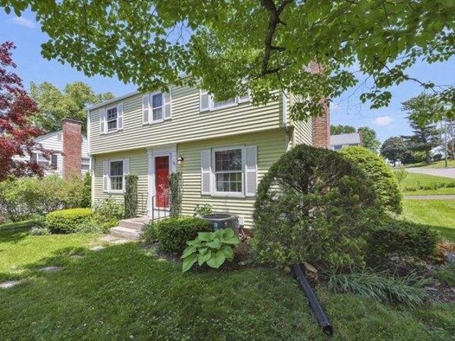 House for sale in Hampden, Massachusetts