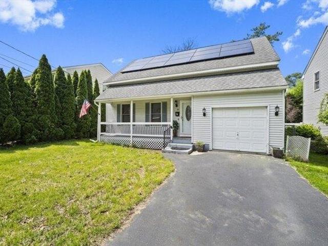 House for sale in Hampden, Massachusetts