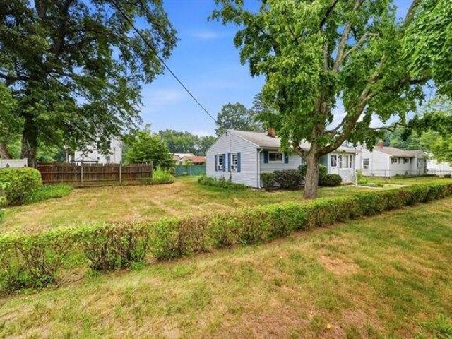 House for sale in Hampden, Massachusetts