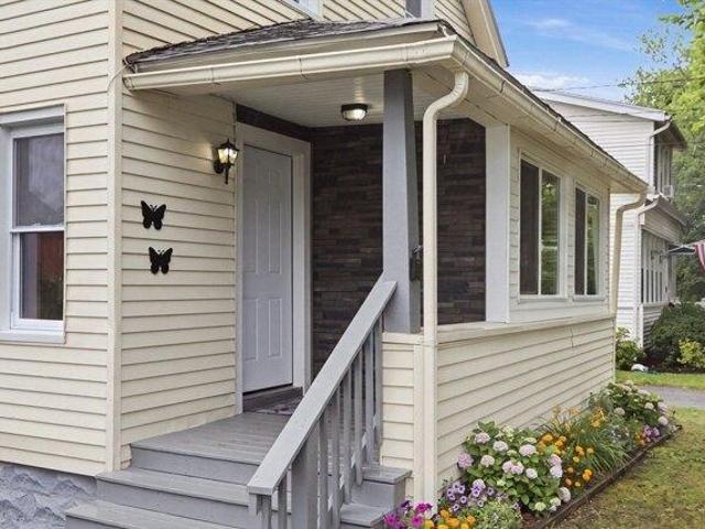 House for sale in Hampden, Massachusetts