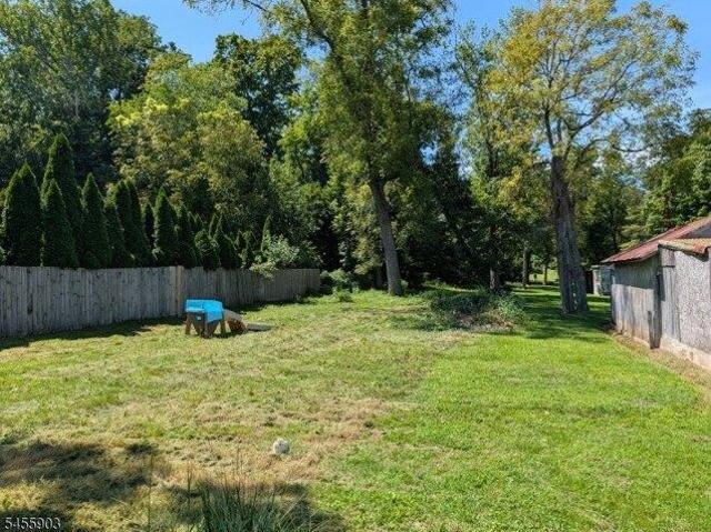 House for sale in South Pemberton, Pemberton