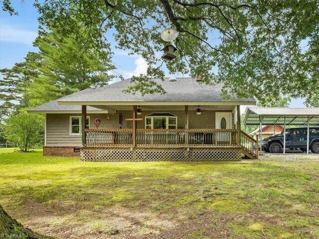 House for sale in Staley, North Carolina